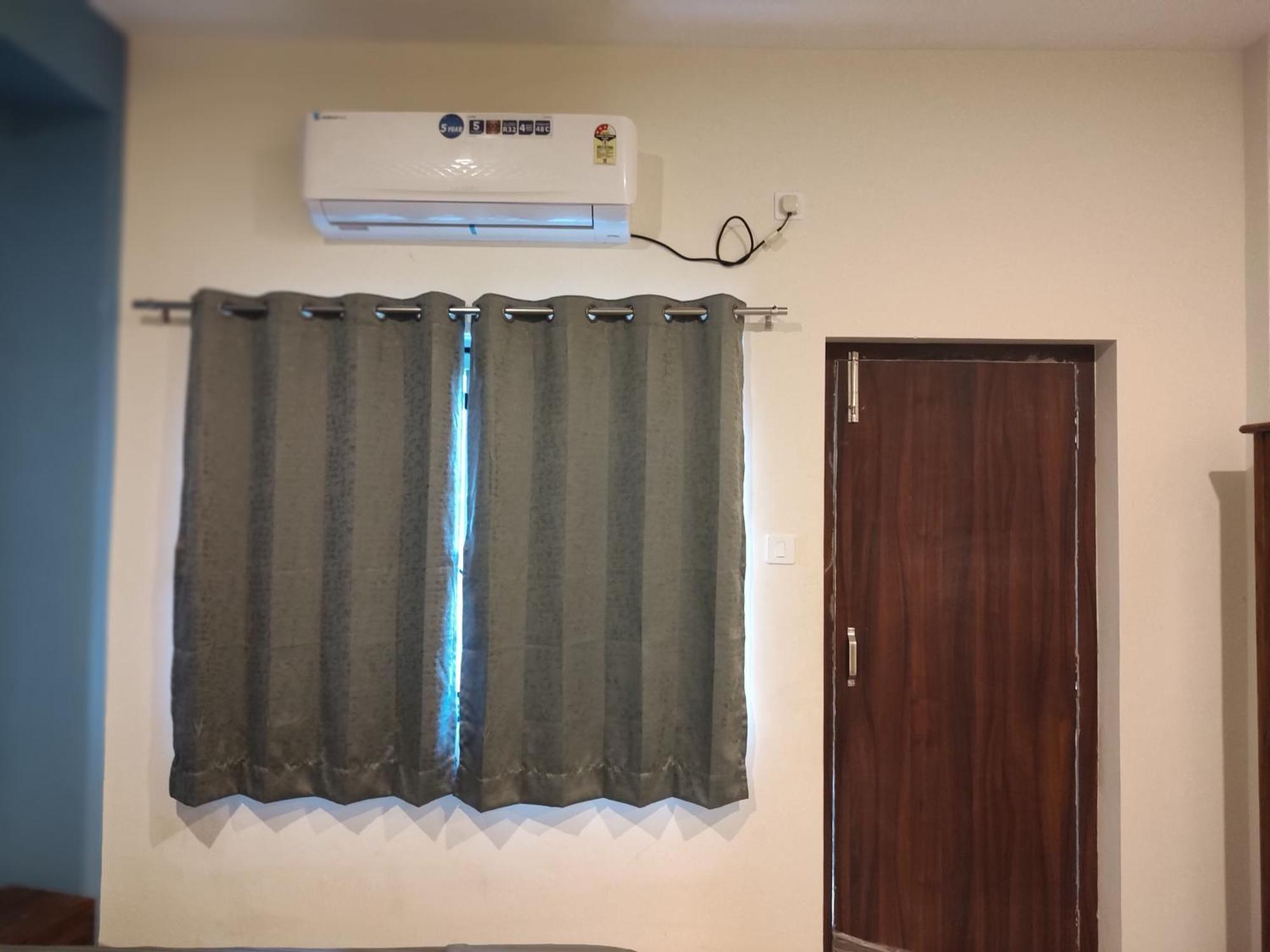 Tavasmi Hostel Puri Kültér fotó