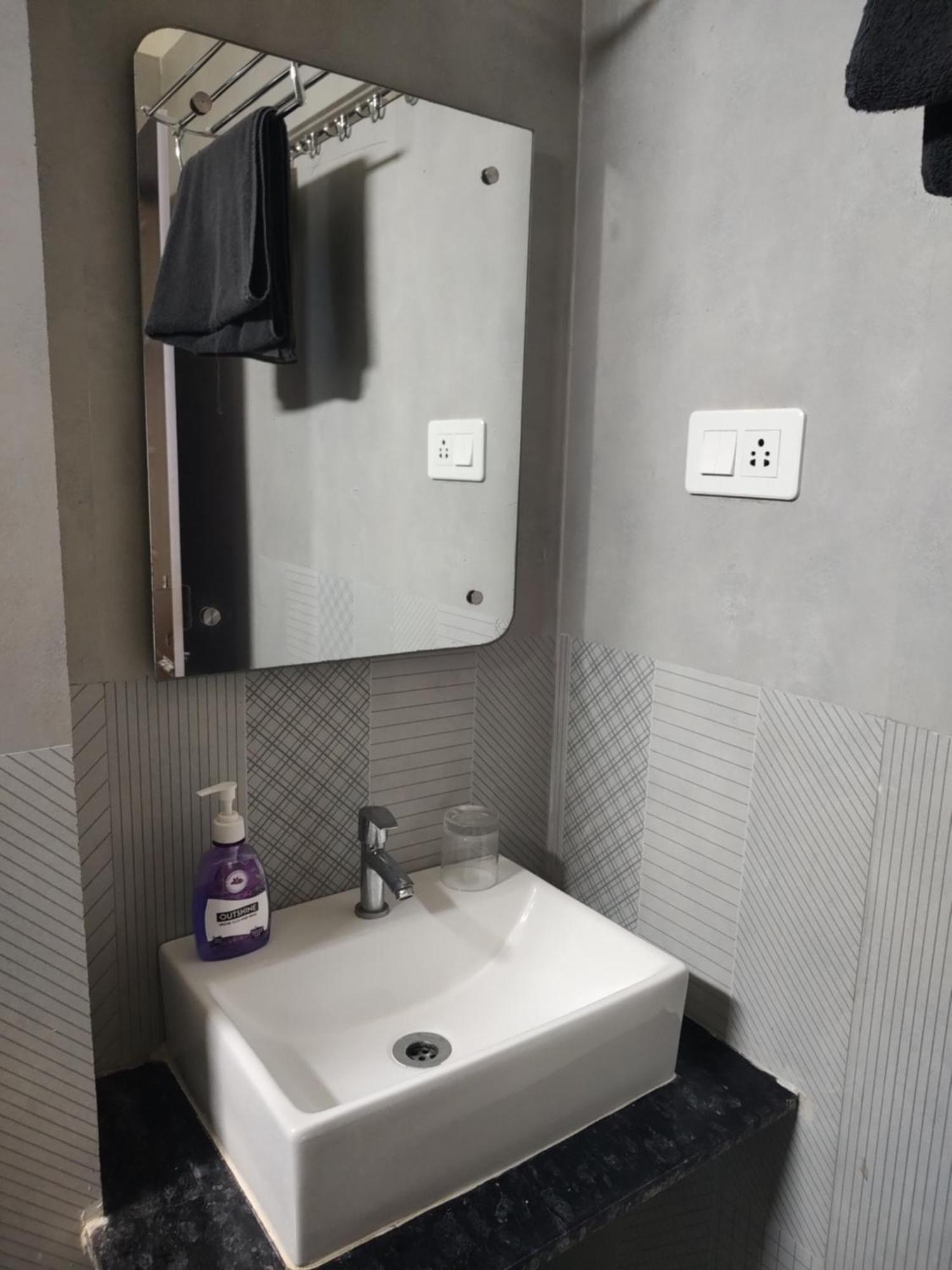 Tavasmi Hostel Puri Kültér fotó