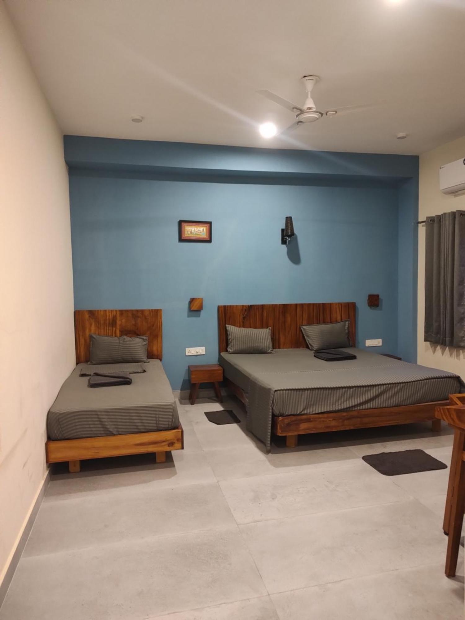 Tavasmi Hostel Puri Kültér fotó