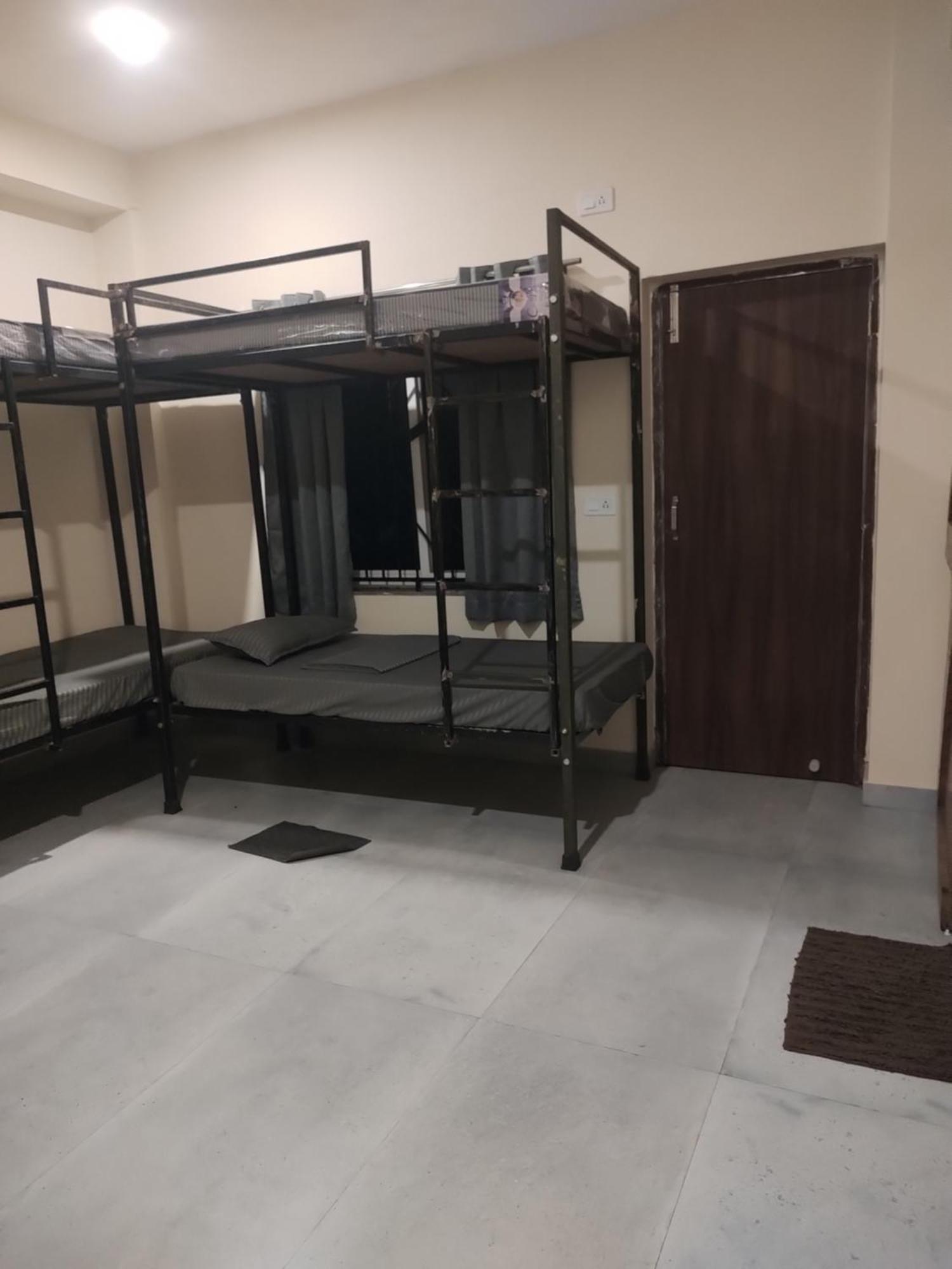 Tavasmi Hostel Puri Kültér fotó